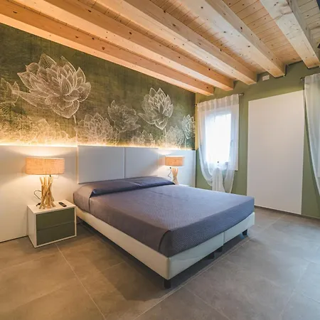 Apartment Battisti Hospitality - Motocicletta